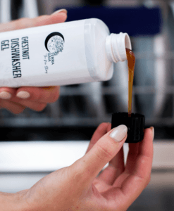 Tekoči detergent iz divjih kostanjev za pomivalni stroj Terra Gaia 500ml (koncentrat)