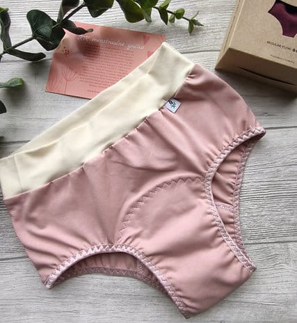 Menstrualne hlačke KK fabrics & creations - različne